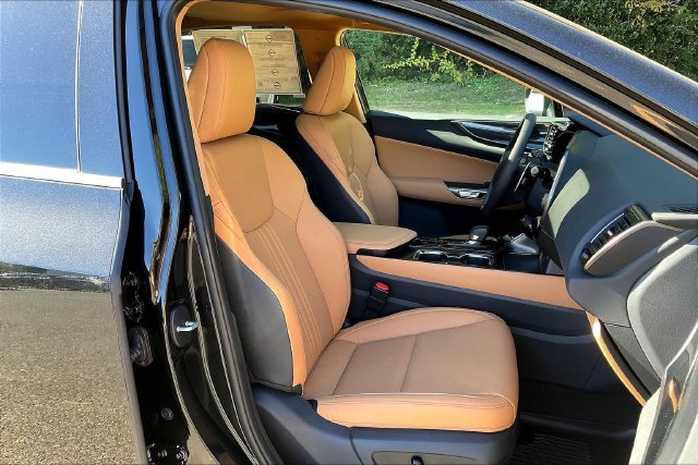 Used 2025 Lexus NX 350 AWD w/ Accessory Package (2T) image 29