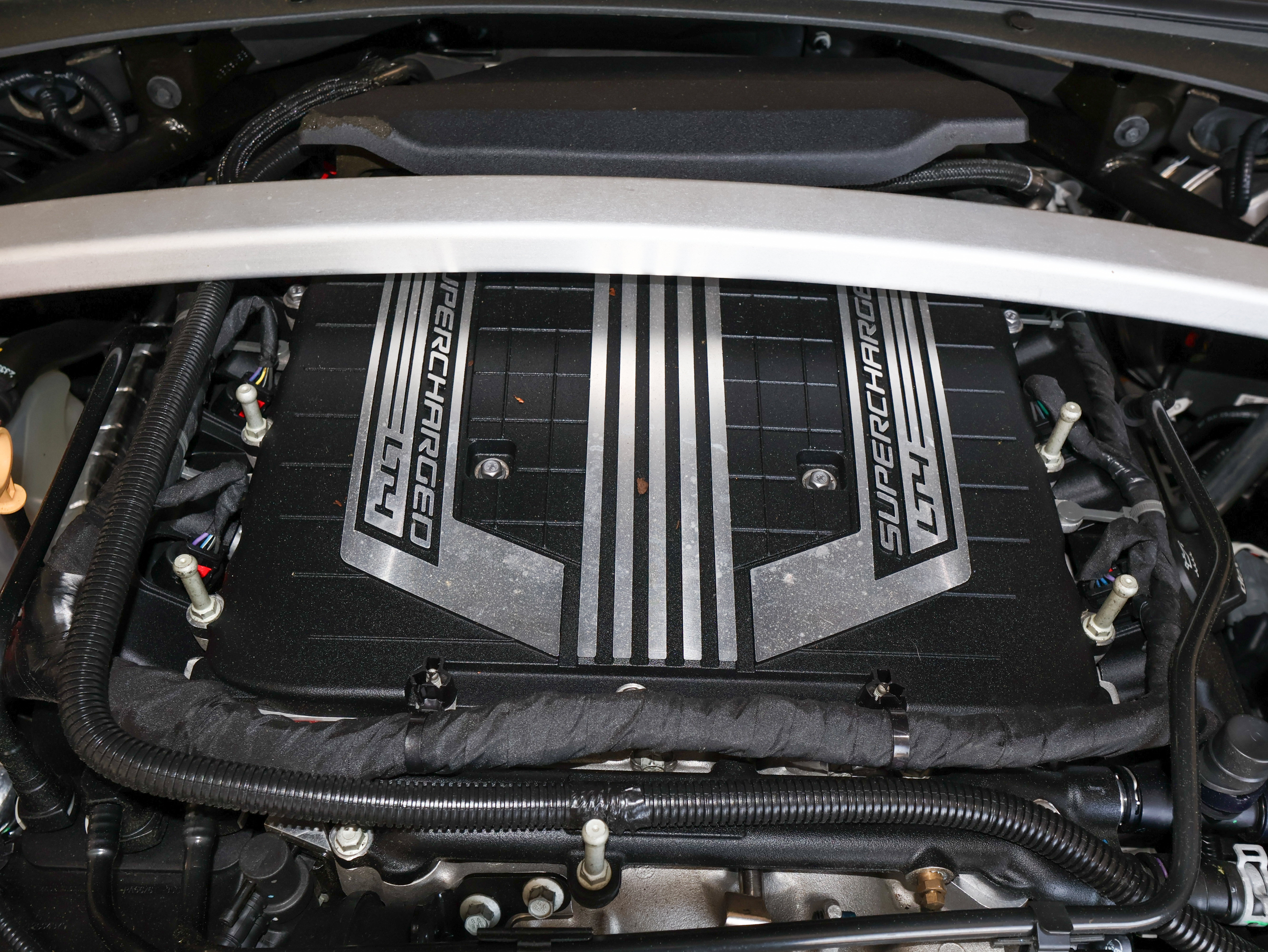 Used 2016 Cadillac CTS V w/ Carbon Fiber Package RWD image 54