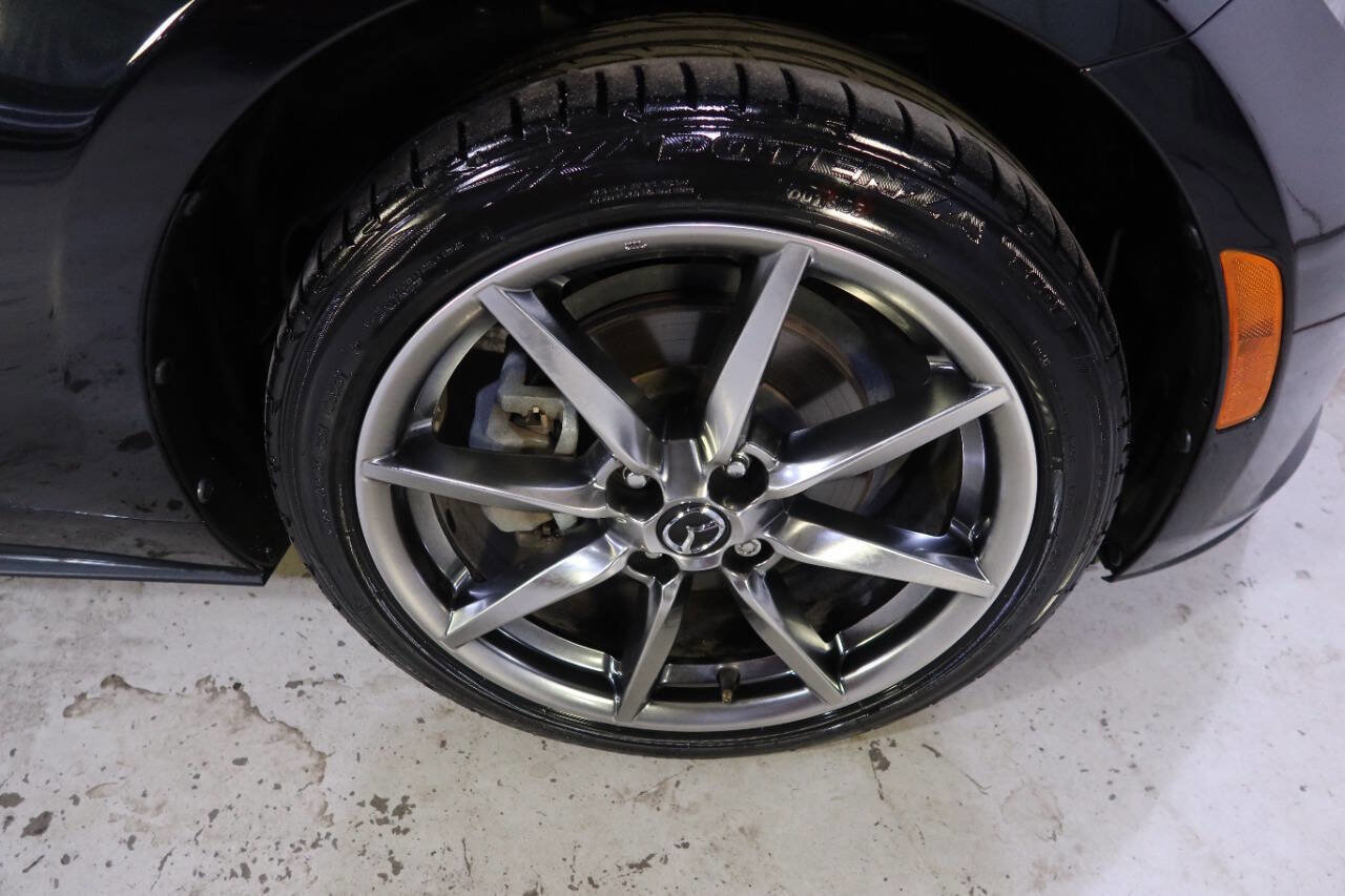 Used 2022 MAZDA MX-5 Miata RF Grand Touring image 34