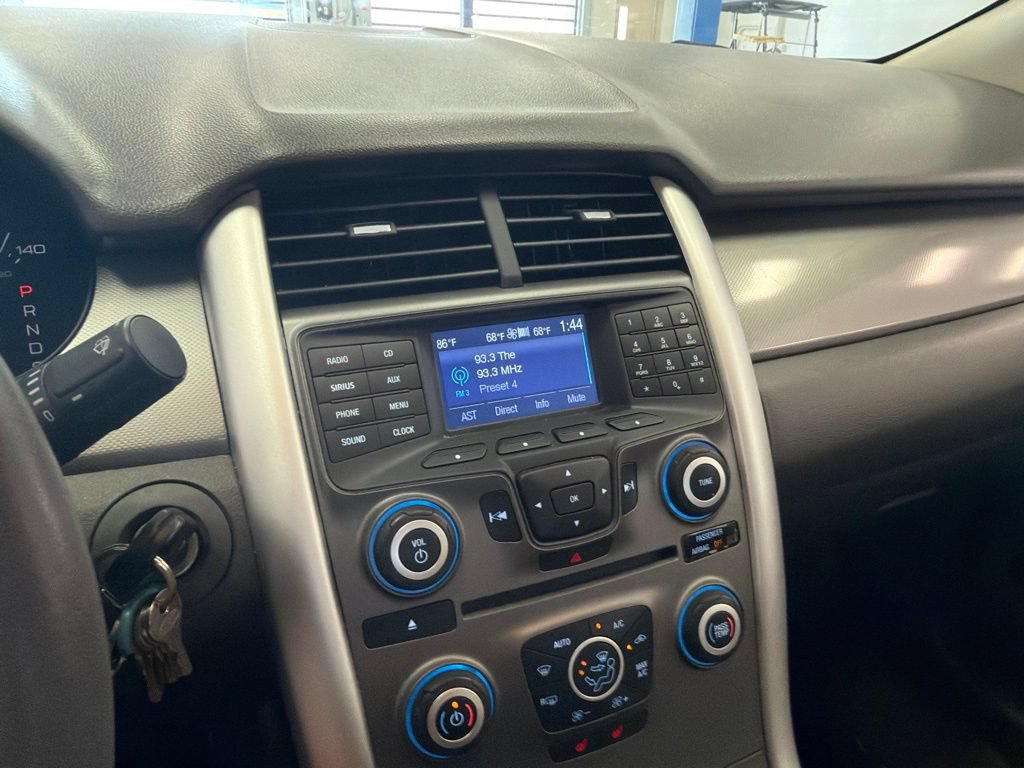 Used 2014 Ford Edge SEL w/ Equipment Group 204A FWD image 4