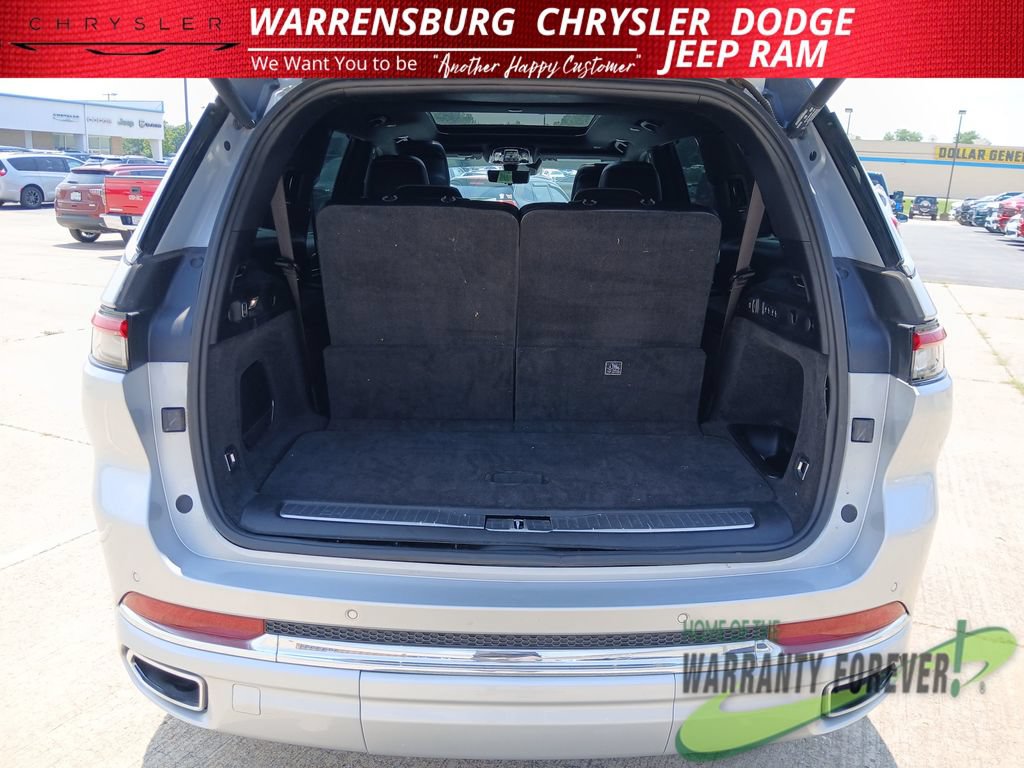 Used 2021 Jeep Grand Cherokee L Overland w/ Advanced Protech Group III AWD/4WD image 35
