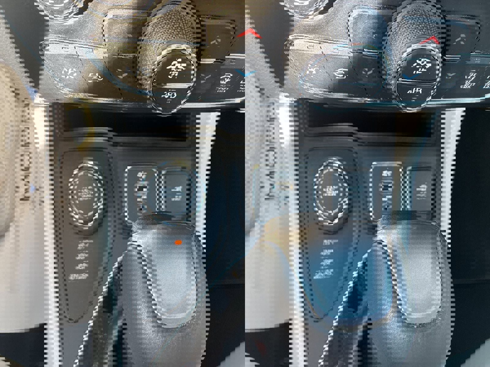 Used 2021 Jeep Cherokee Limited image 23