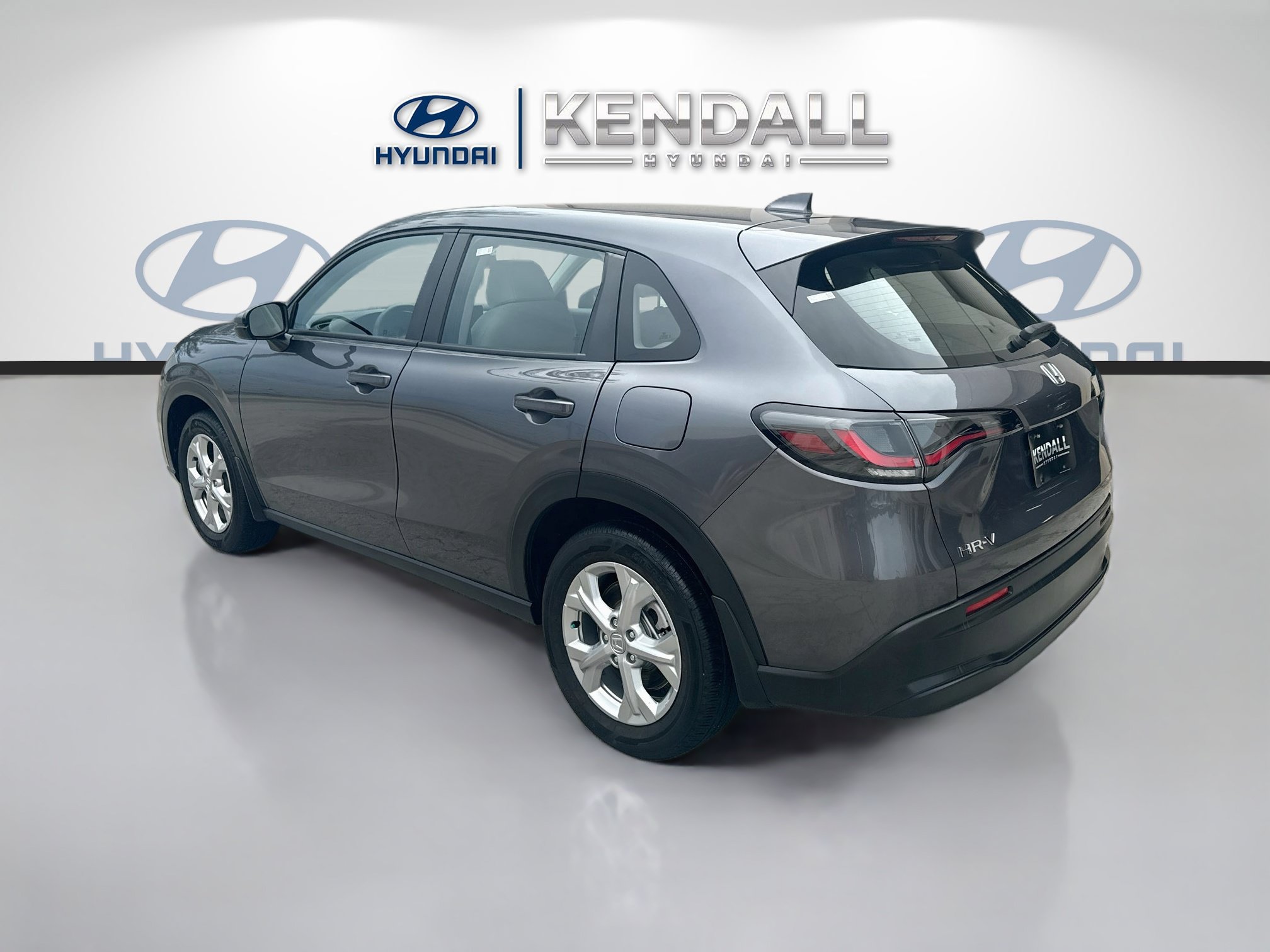 Used 2025 Honda HR-V LX image 4