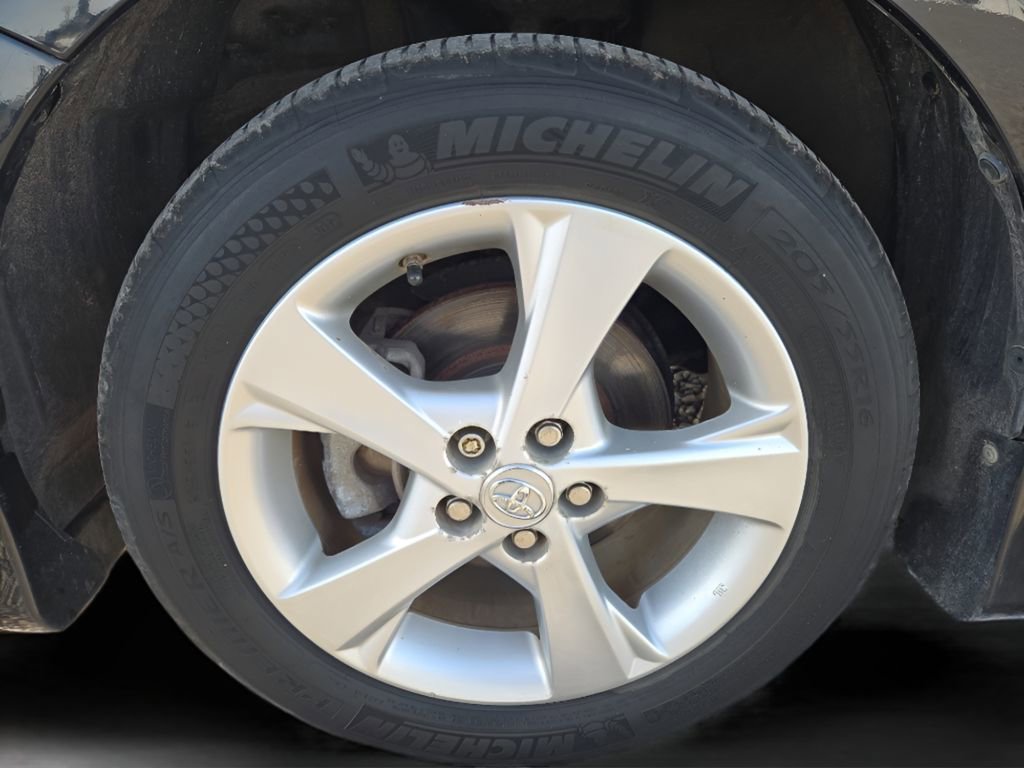 Used 2011 Toyota Corolla S image 37