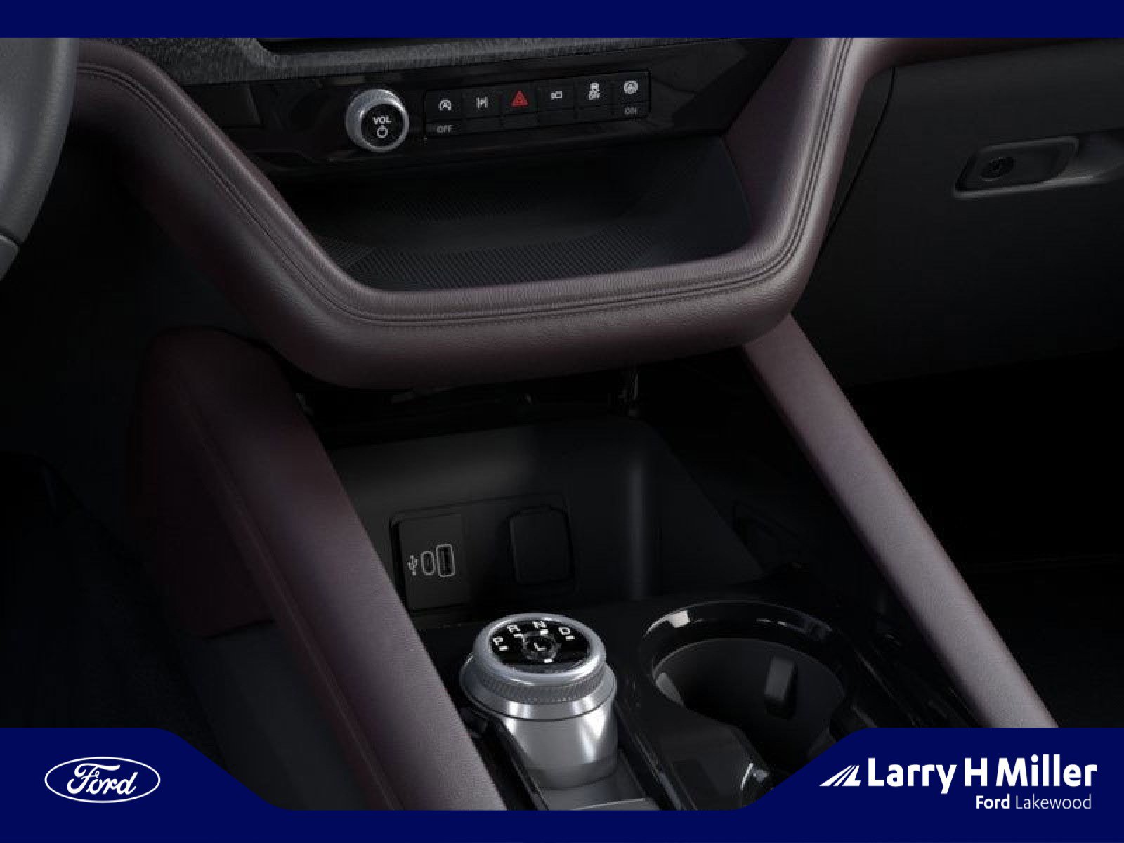 New 2026 Ford Explorer Platinum w/ LUX Leather Package image 15