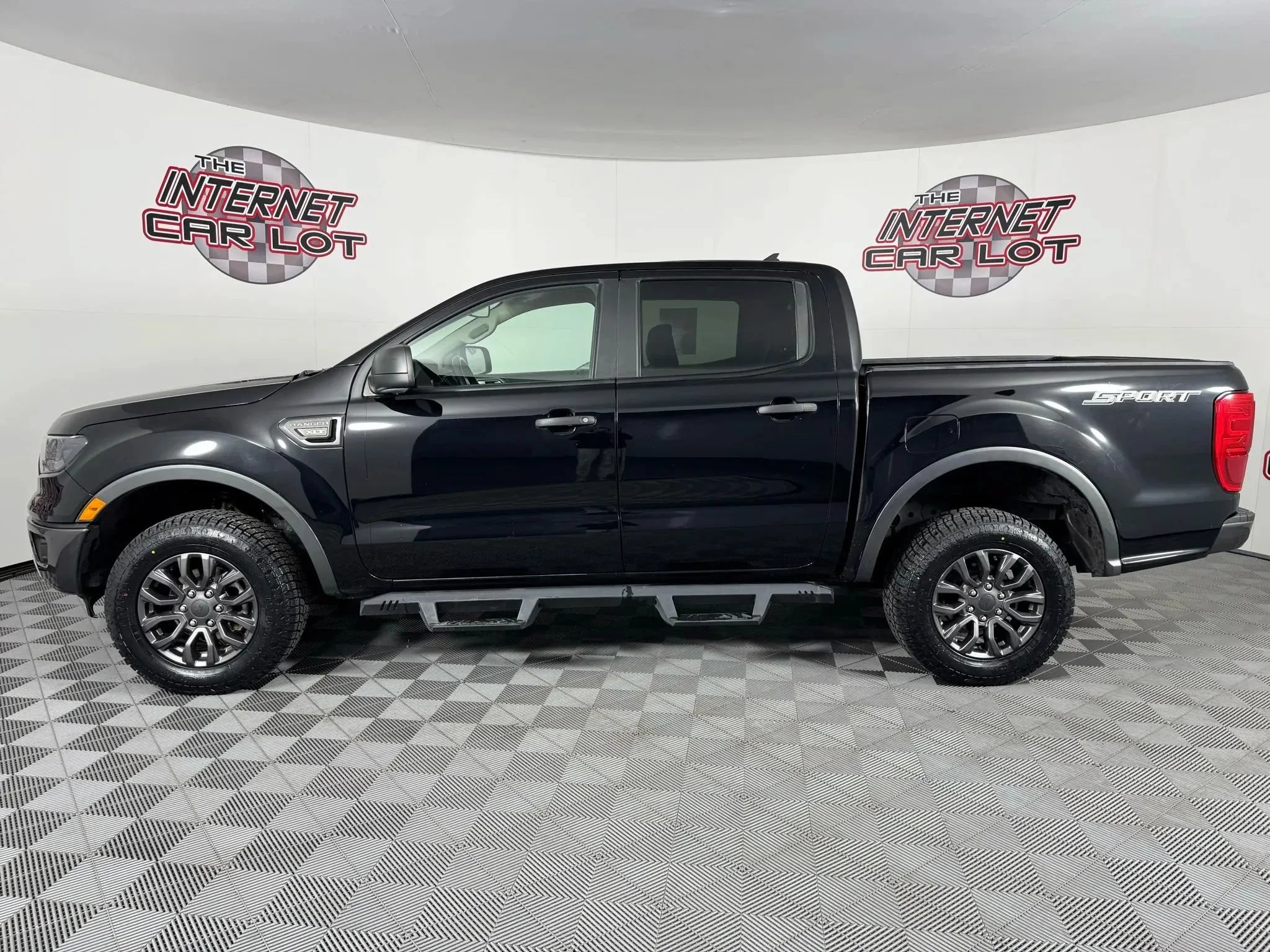 Used 2020 Ford Ranger XLT w/ Equipment Group 301A Mid AWD/4WD image 4