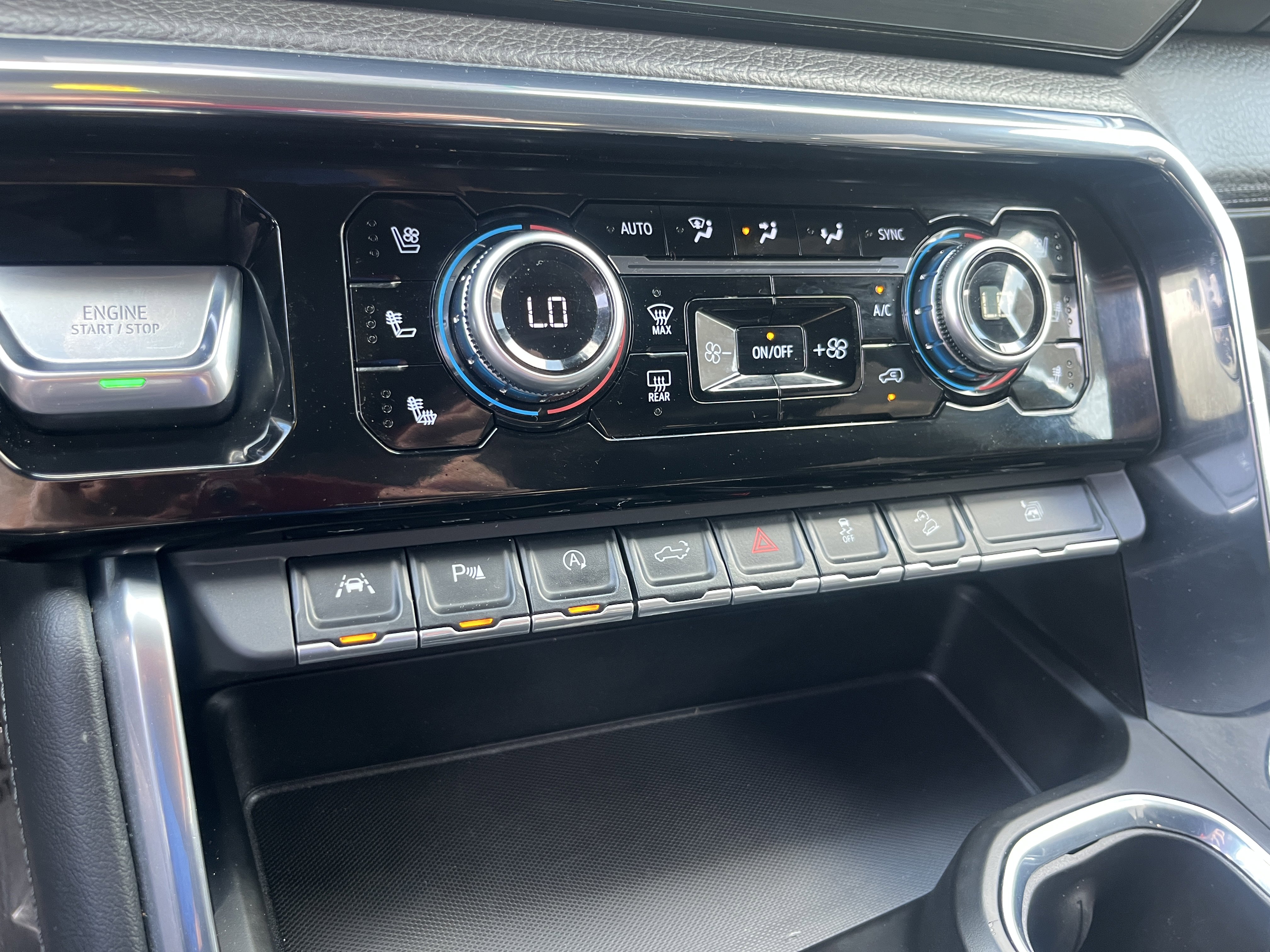 Used 2024 GMC Sierra 1500 Denali w/ Technology Package image 30