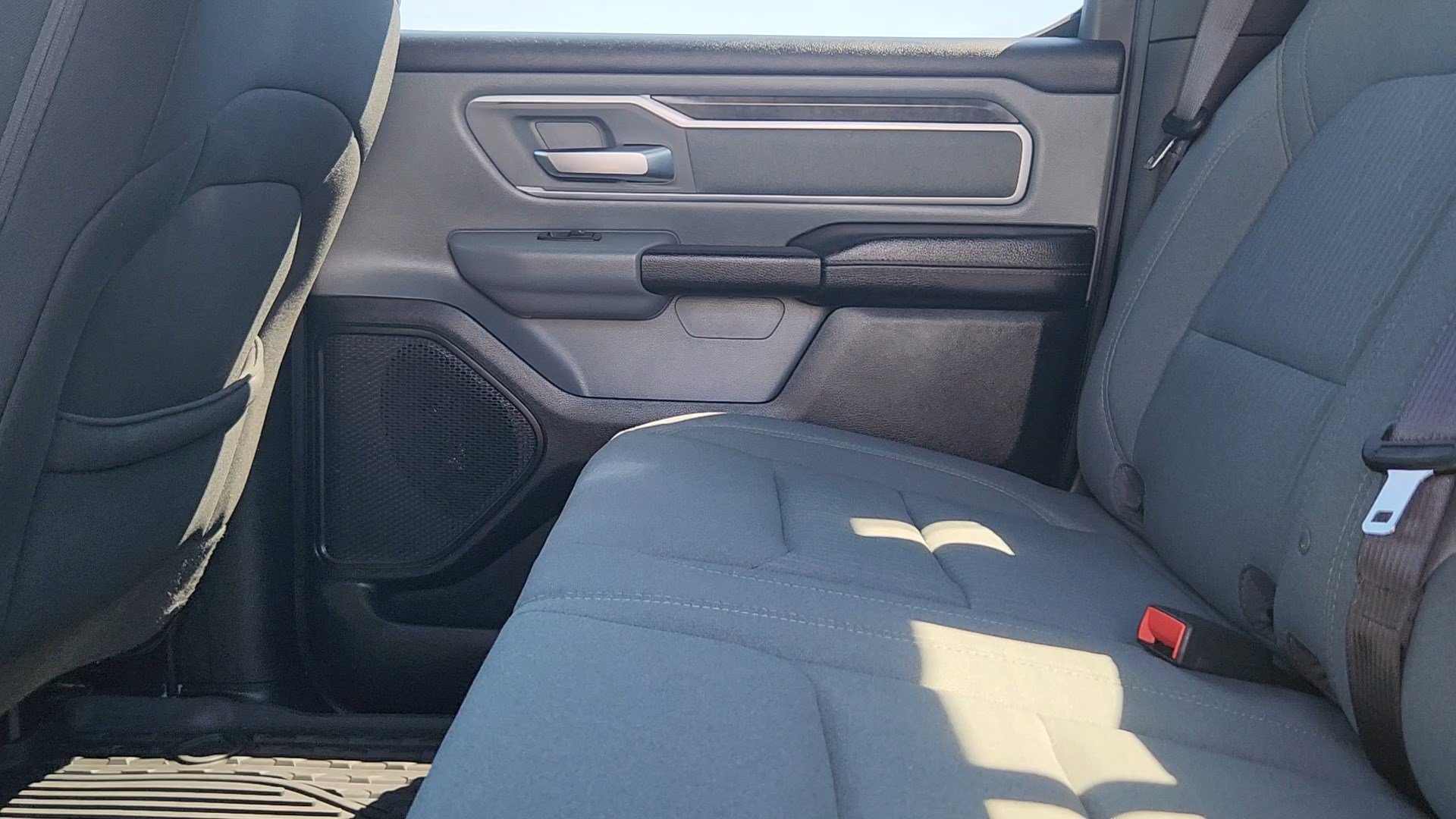 Used 2021 RAM 1500 Big Horn AWD/4WD image 16