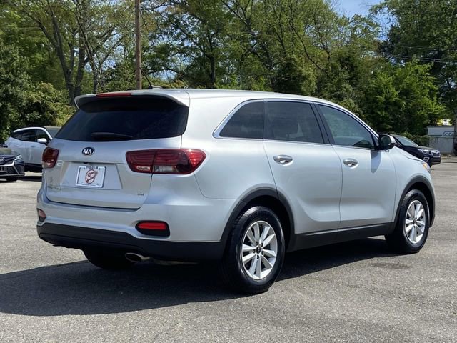 Used 2020 Kia Sorento LX image 3