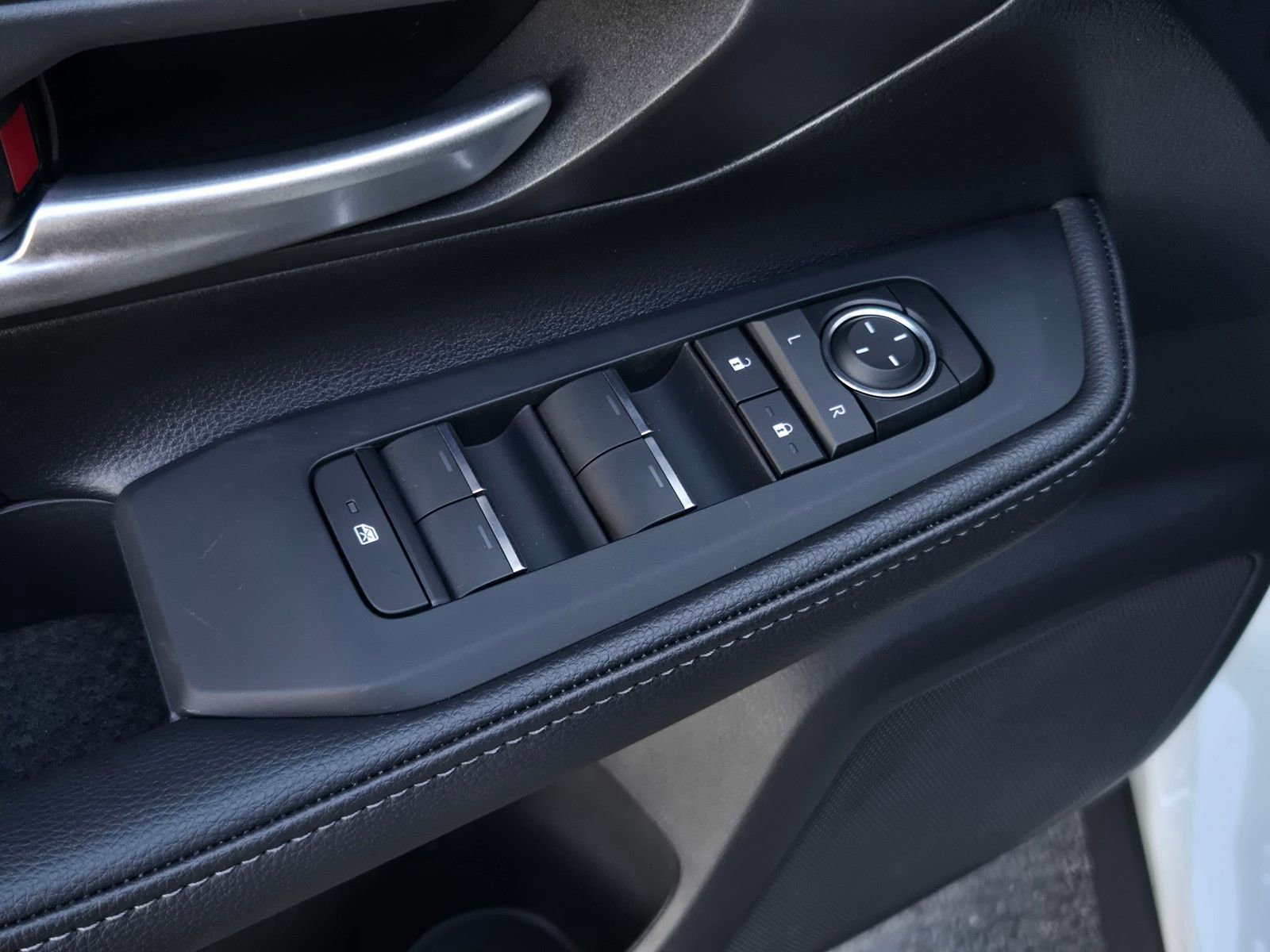 Certified 2026 Toyota Grand Highlander XLE image 8