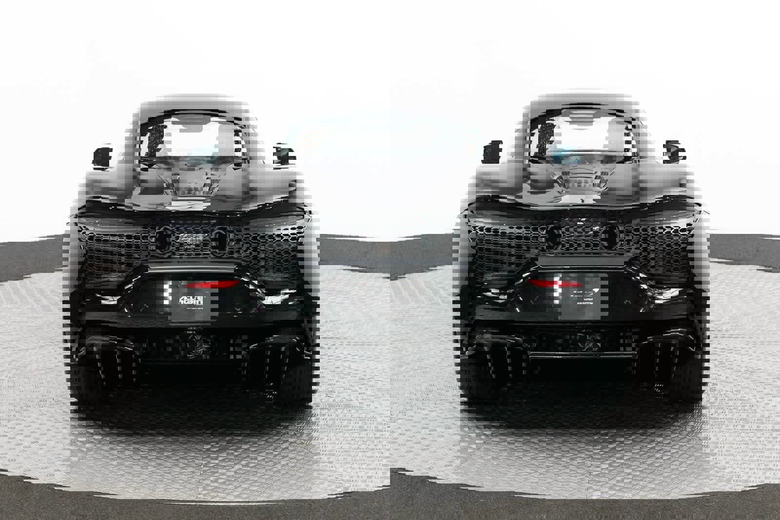 New 2023 McLaren Artura image 5