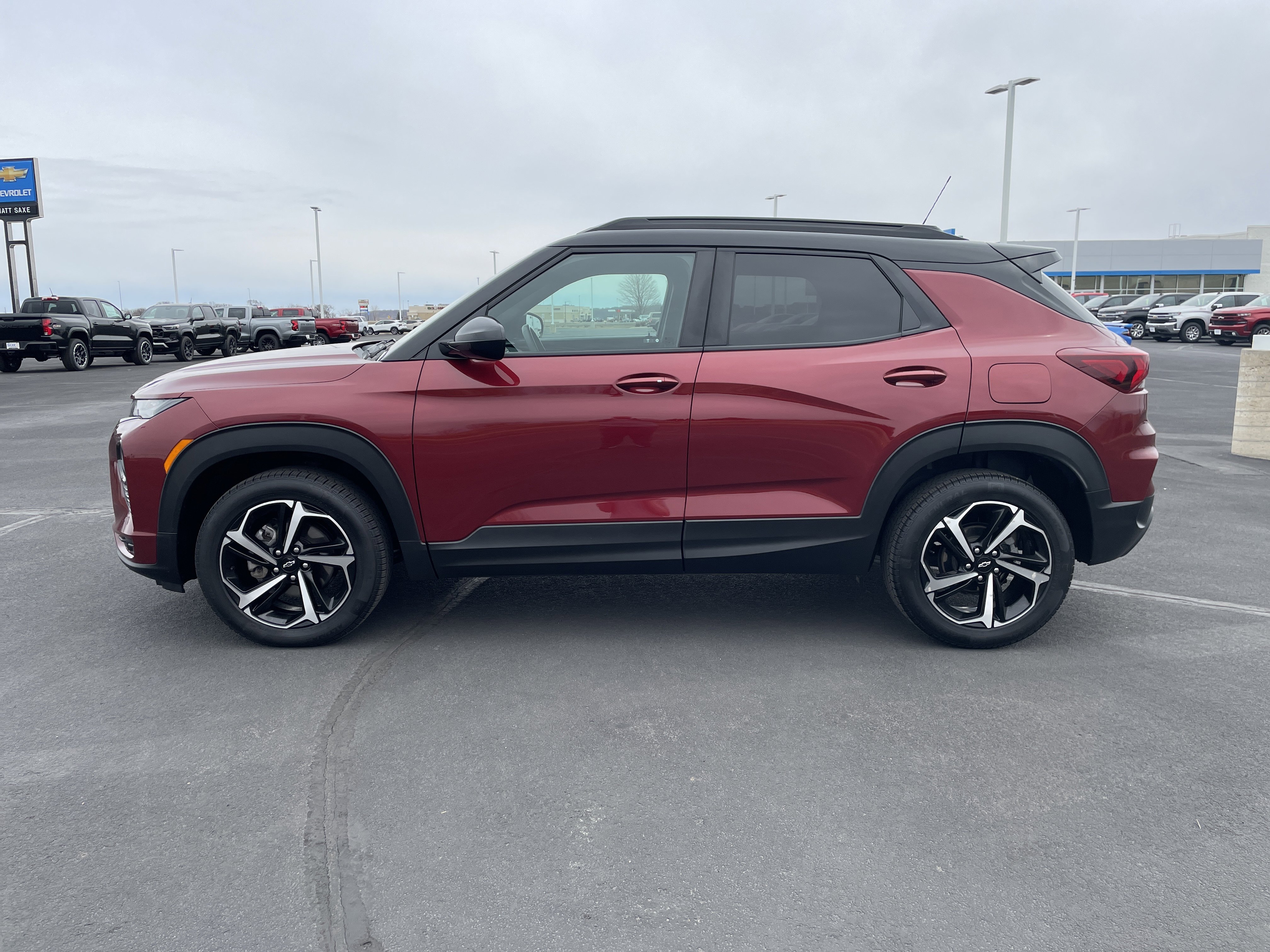 Certified 2022 Chevrolet TrailBlazer RS w/ Technology Package image 2