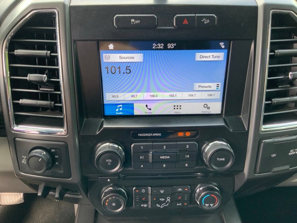 Used 2017 Ford F250 XLT w/ XLT Premium Package AWD/4WD image 19