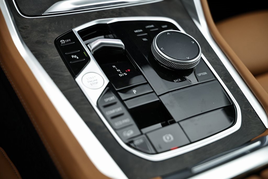 New 2026 BMW X6 xDrive40i w/ Premium Package image 39