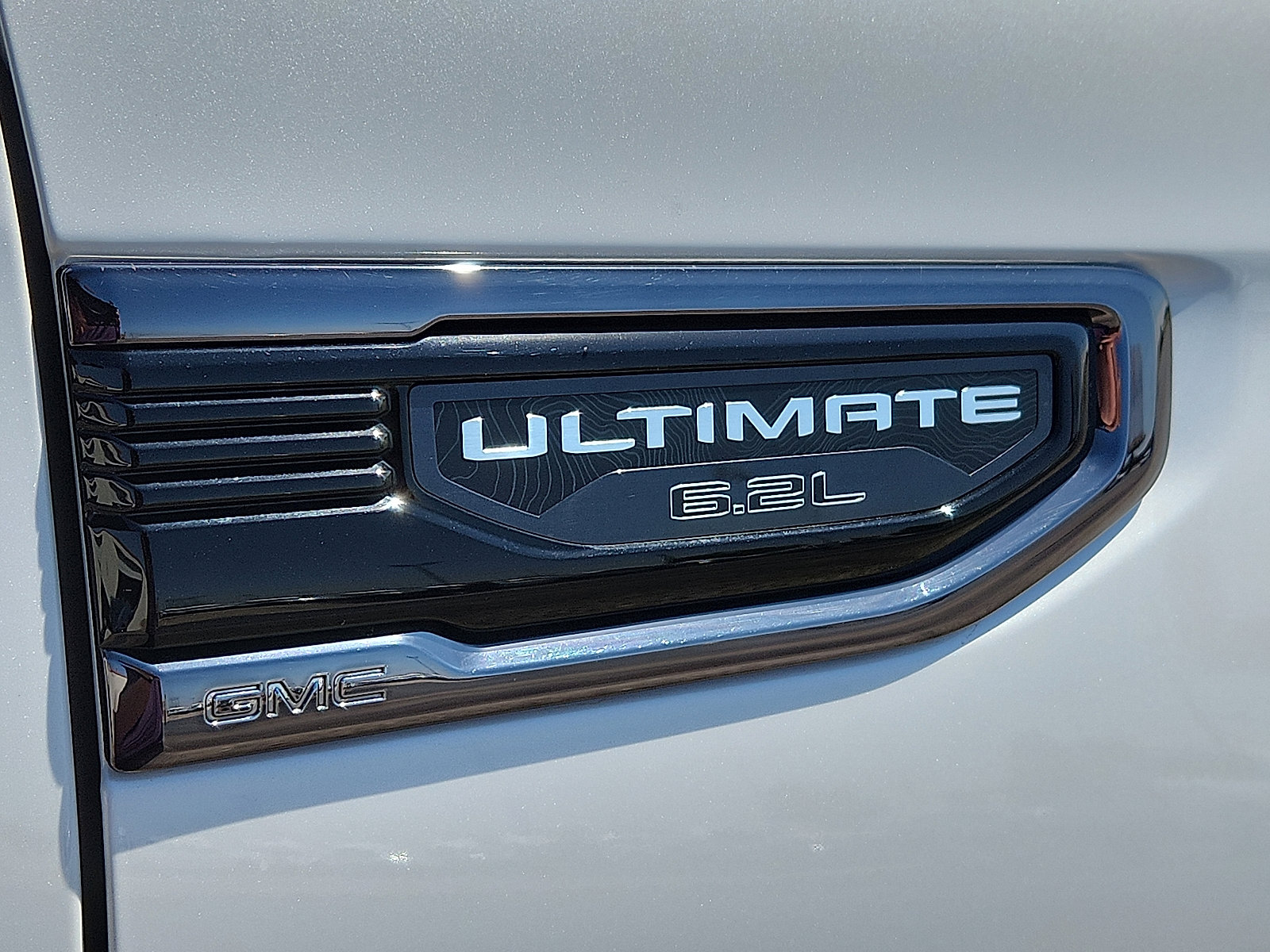 Used 2024 GMC Sierra 1500 Denali Ultimate image 7