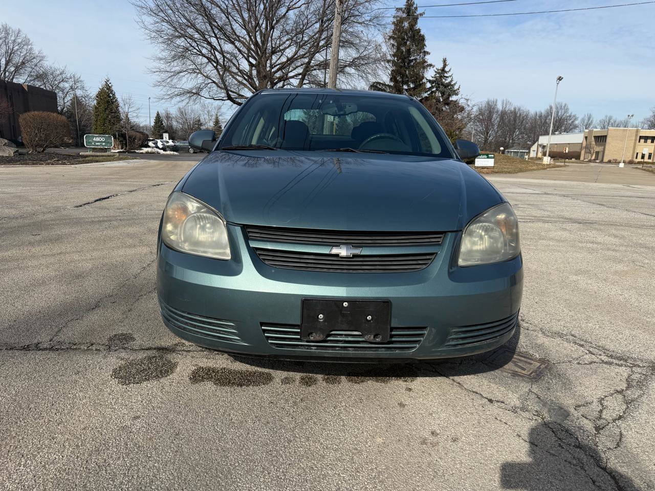 Used 2010 Chevrolet Cobalt LT FWD image 2