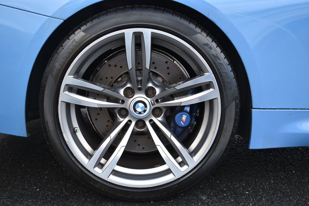 Used 2015 BMW M4 Convertible image 14