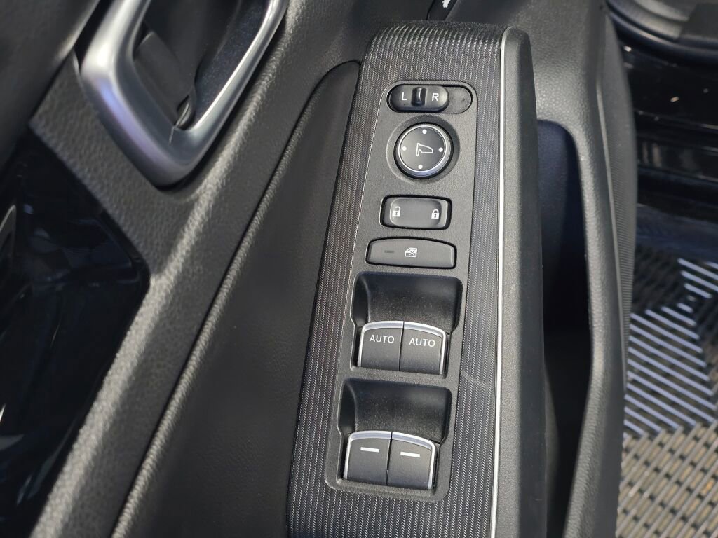 Used 2022 Honda Civic Touring image 22