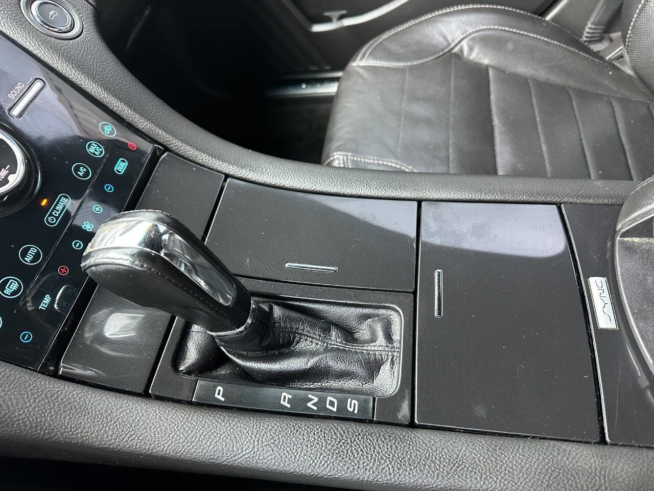 Used 2017 Ford Taurus SHO w/ Sho Performance Package image 33