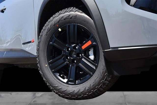 New 2026 Nissan Rogue SV image 3