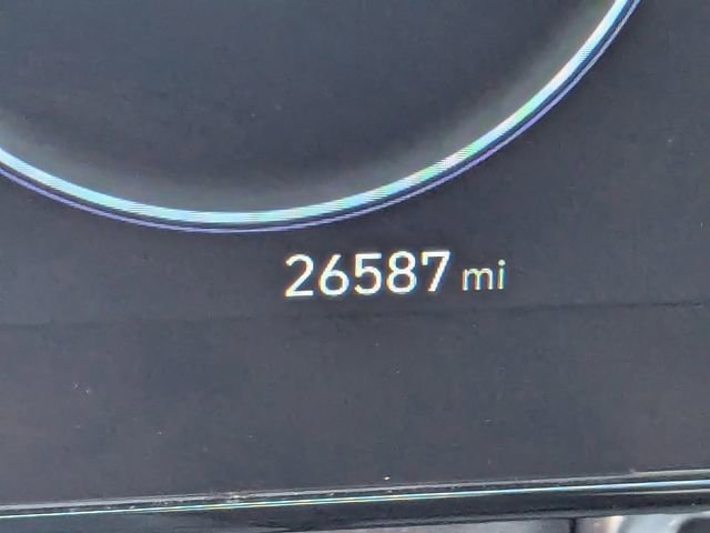 Used 2023 Hyundai Elantra SEL w/ Convenience Package image 34