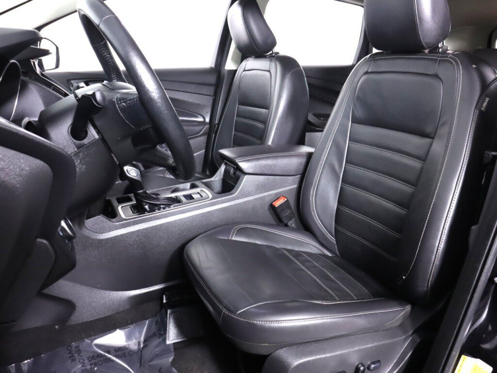 Used 2019 Ford Escape Titanium AWD/4WD image 33