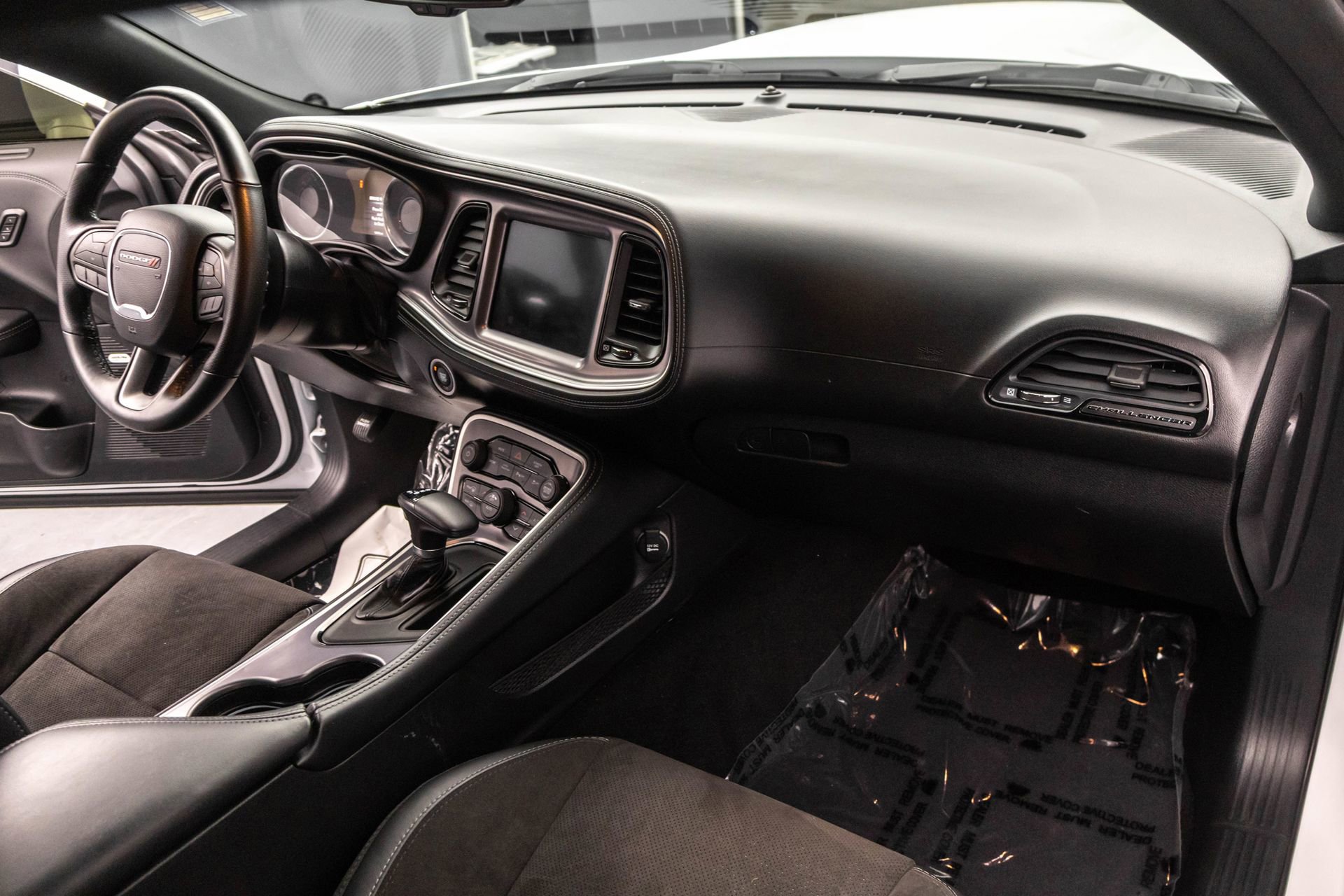 Used 2022 Dodge Challenger R/T w/ Plus Package RWD image 32