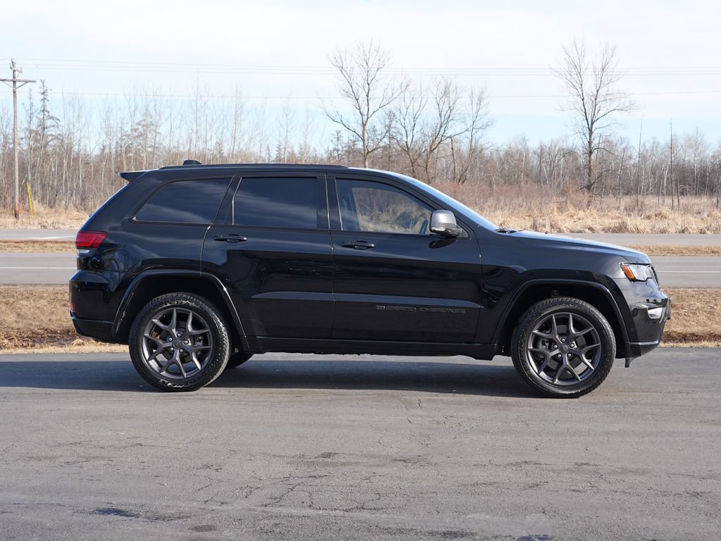 Used 2021 Jeep Grand Cherokee Limited w/ Quick Order Package 28K 80th AWD/4WD image 2