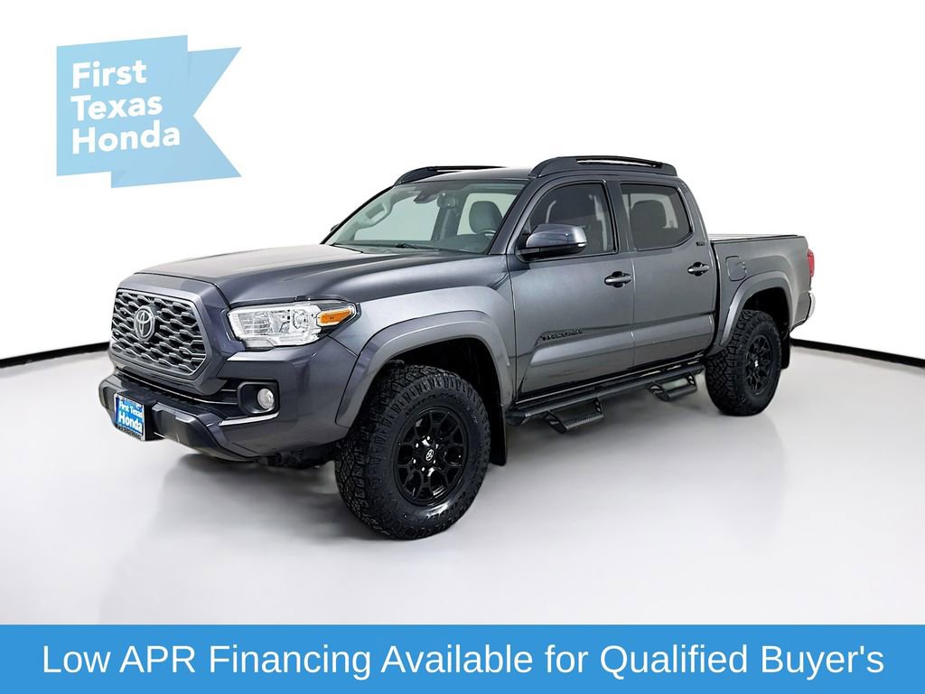 Used 2022 Toyota Tacoma SR5 RWD image 3
