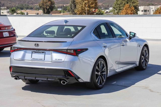 Used 2025 Lexus IS 300 F Sport RWD image 7