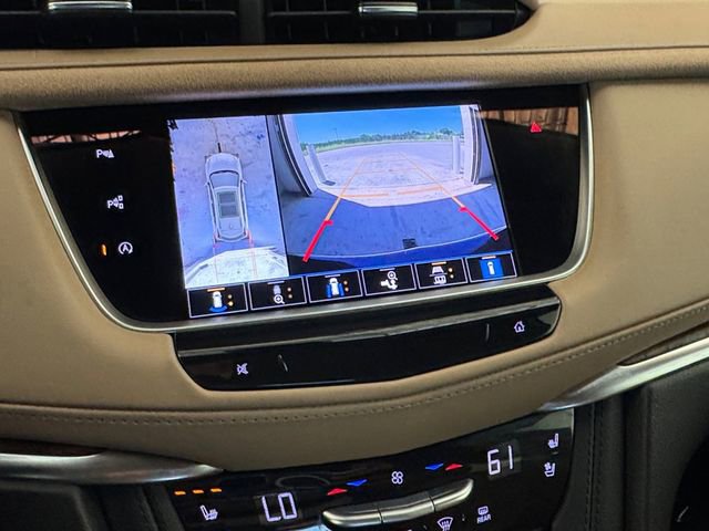 Used 2022 Cadillac XT5 Premium Luxury w/ Platinum Package AWD/4WD image 9