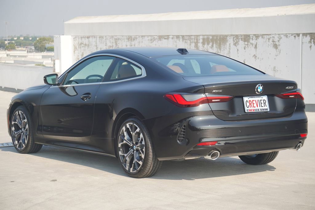 Used 2026 BMW 430i xDrive Coupe w/ Parking Assistance Package AWD/4WD image 7