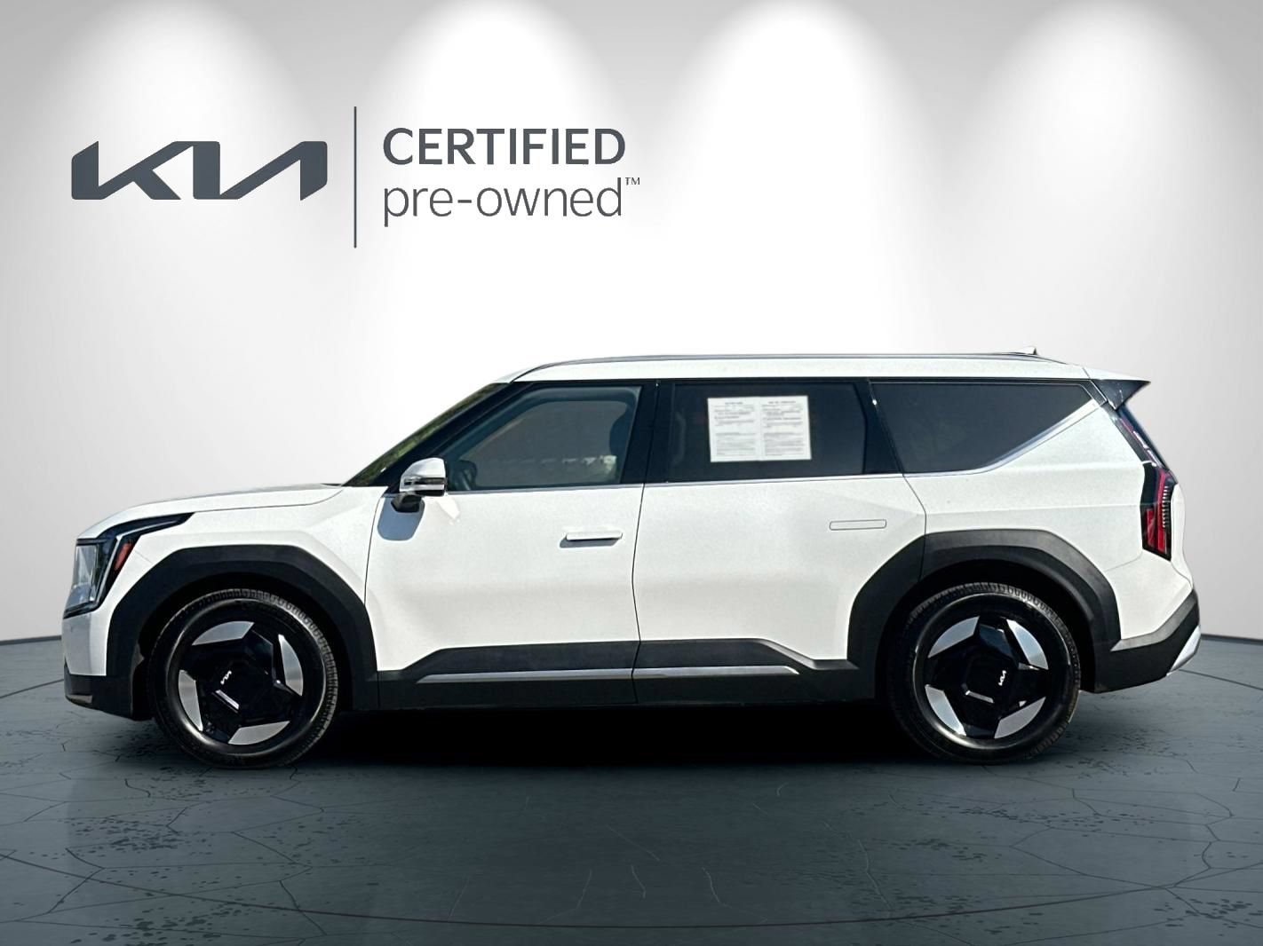 Certified 2024 Kia EV9 Wind AWD/4WD image 7