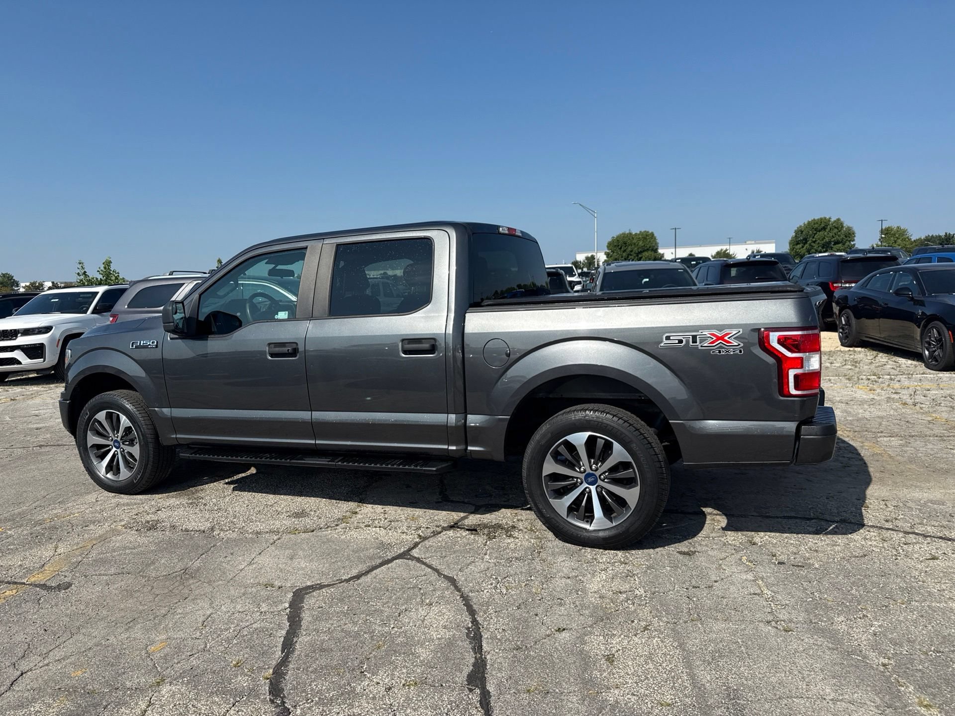 Used 2019 Ford F150 XL w/ Equipment Group 101A Mid AWD/4WD image 9