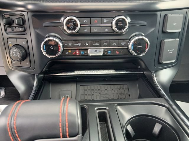 Used 2025 Ford F150 Raptor AWD/4WD image 33