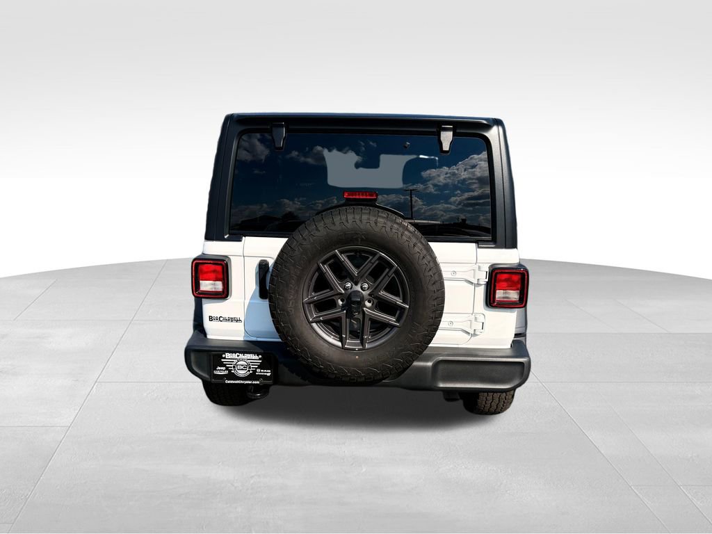 Used 2024 Jeep Wrangler Sport S image 7