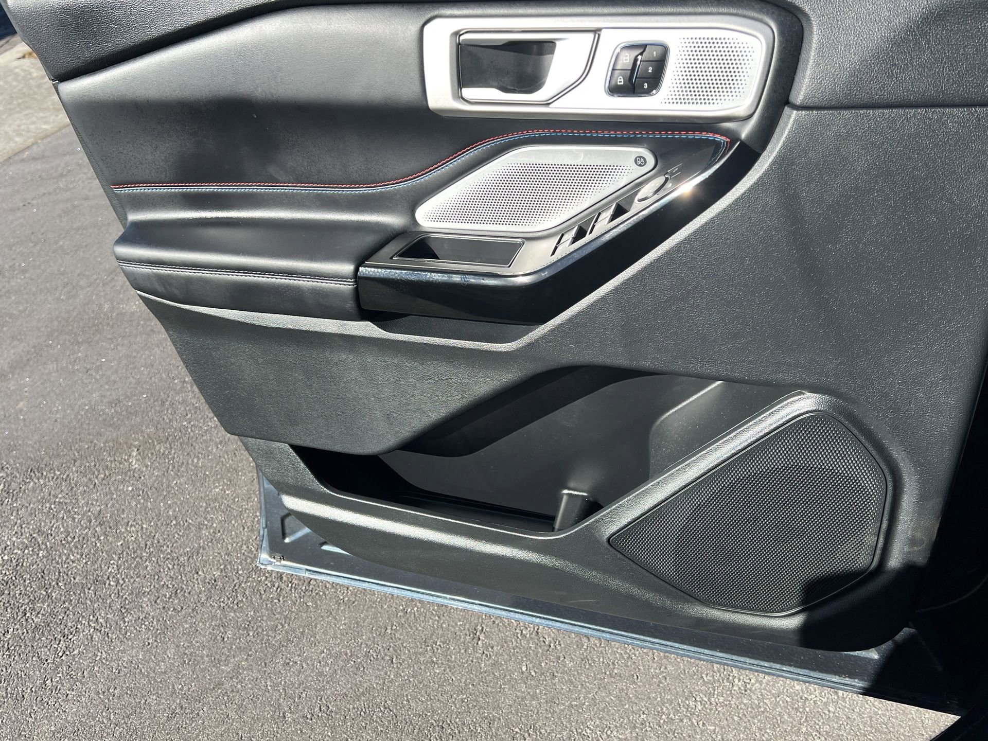 Certified 2023 Ford Explorer ST w/ Equipment Group 401A image 18