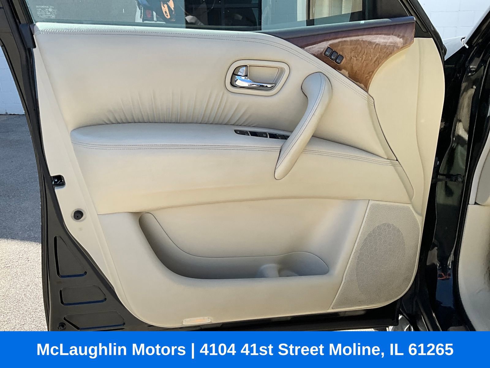 Used 2014 INFINITI QX80 2WD w/ Theater Package image 25