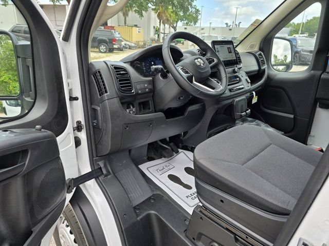 New 2025 RAM ProMaster 3500 FWD image 16