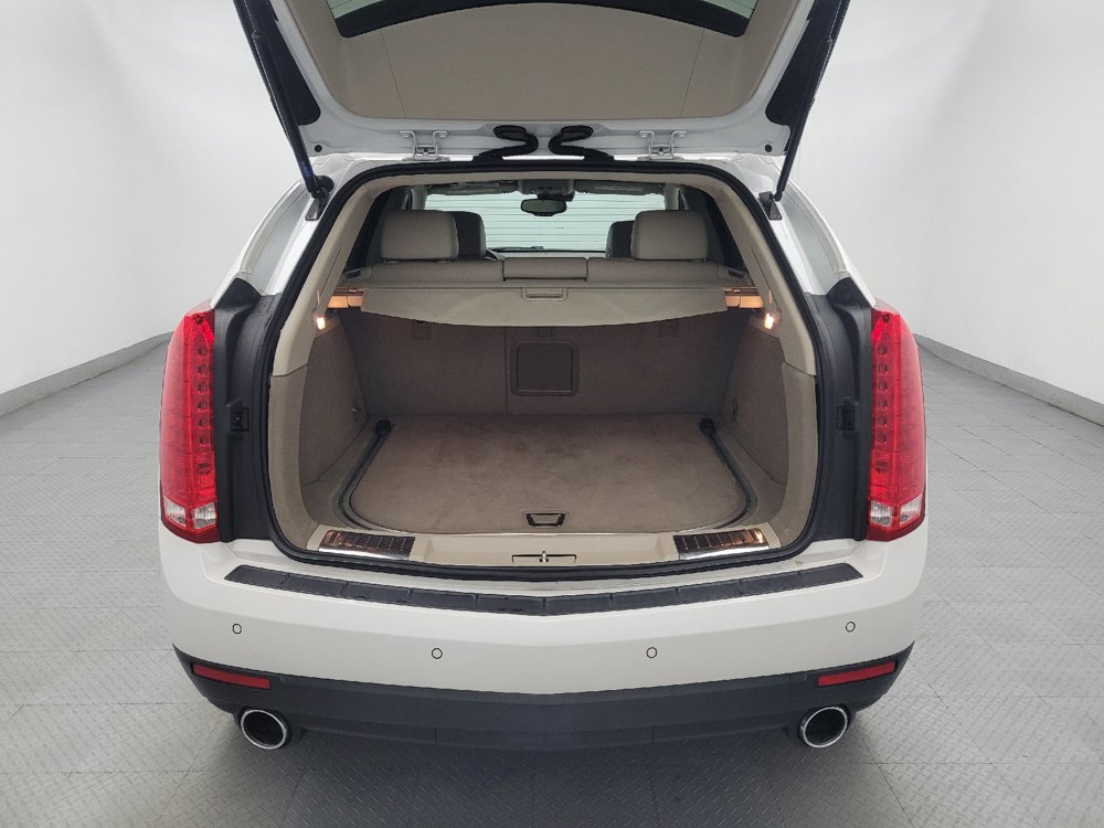 Used 2015 Cadillac SRX Luxury w/ Driver Awareness Package FWD image 29