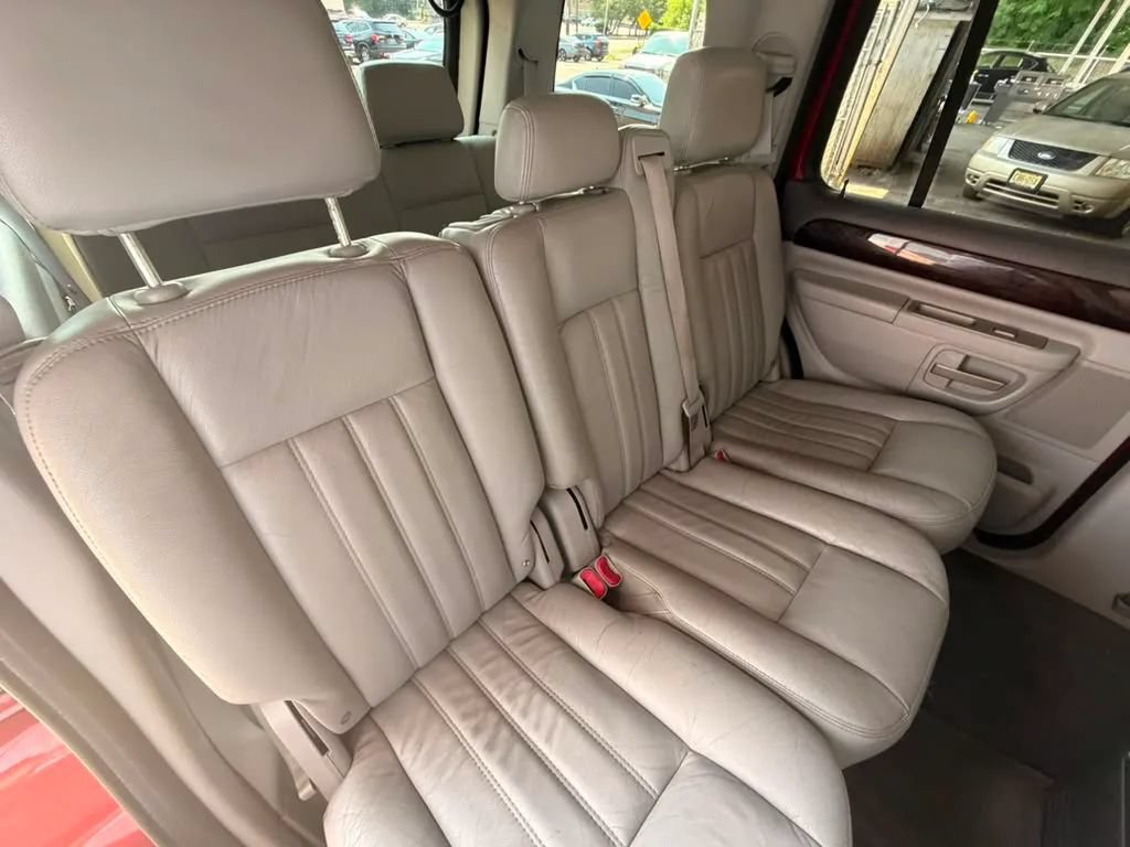 Used 2004 Lincoln Aviator Luxury AWD/4WD image 16