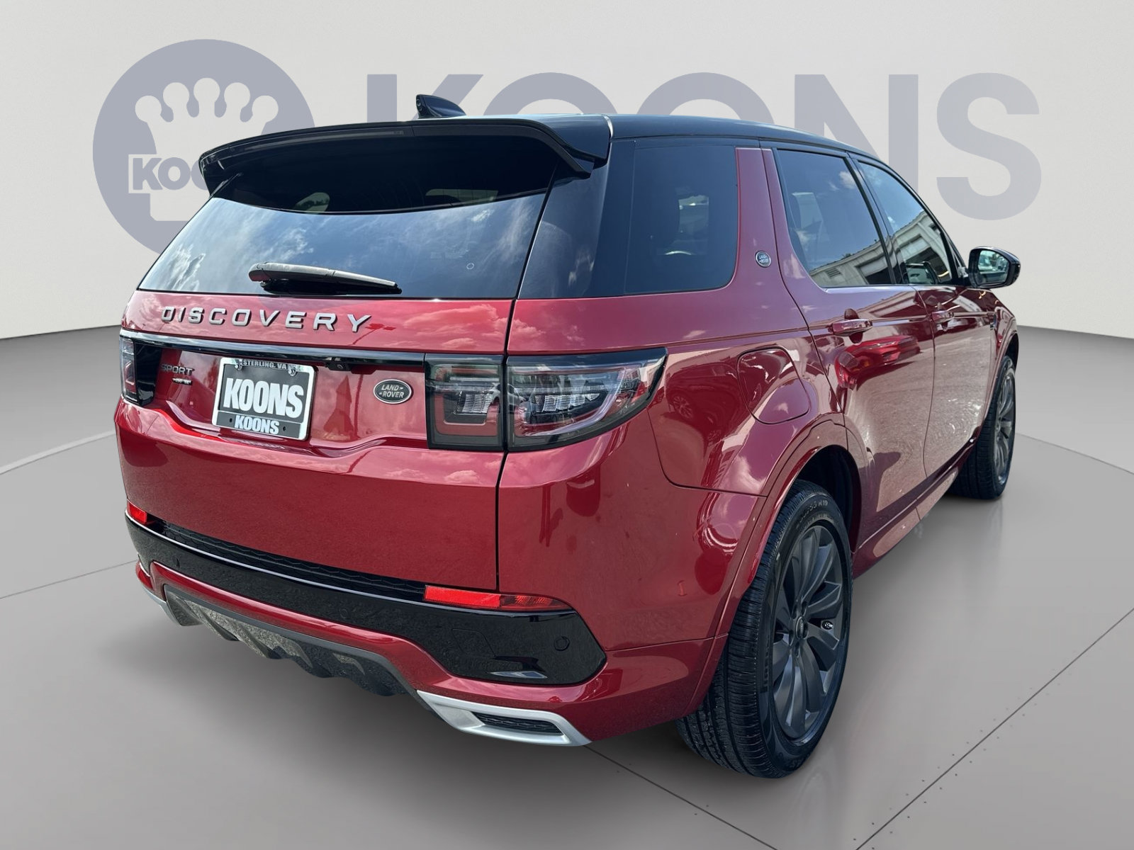 Used 2020 Land Rover Discovery Sport SE R-Dynamic AWD/4WD image 11