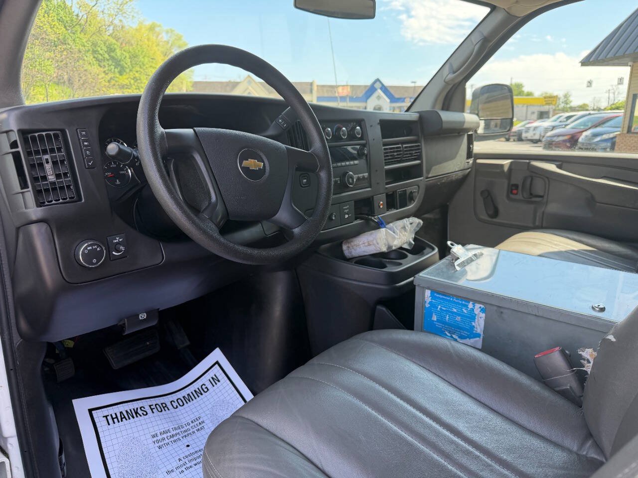 Used 2013 Chevrolet Express 2500 RWD image 16