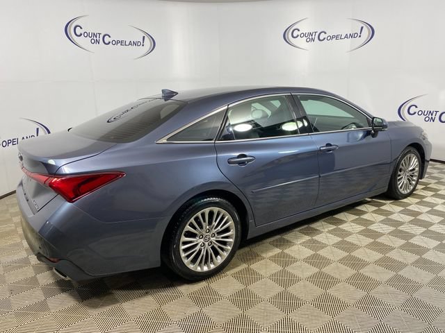 Certified 2019 Toyota Avalon Limited w/ Advanced Safety Package FWD image 7