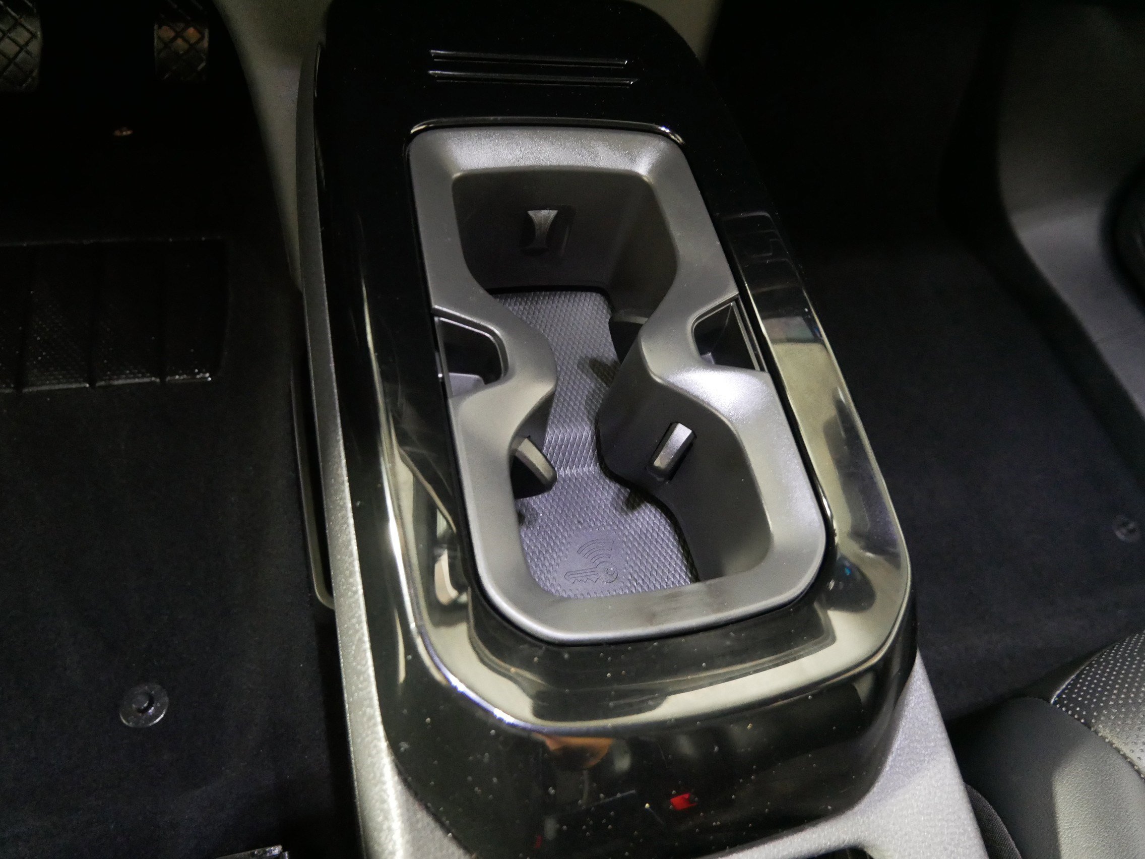 Certified 2022 Volkswagen ID.4 Pro S image 30