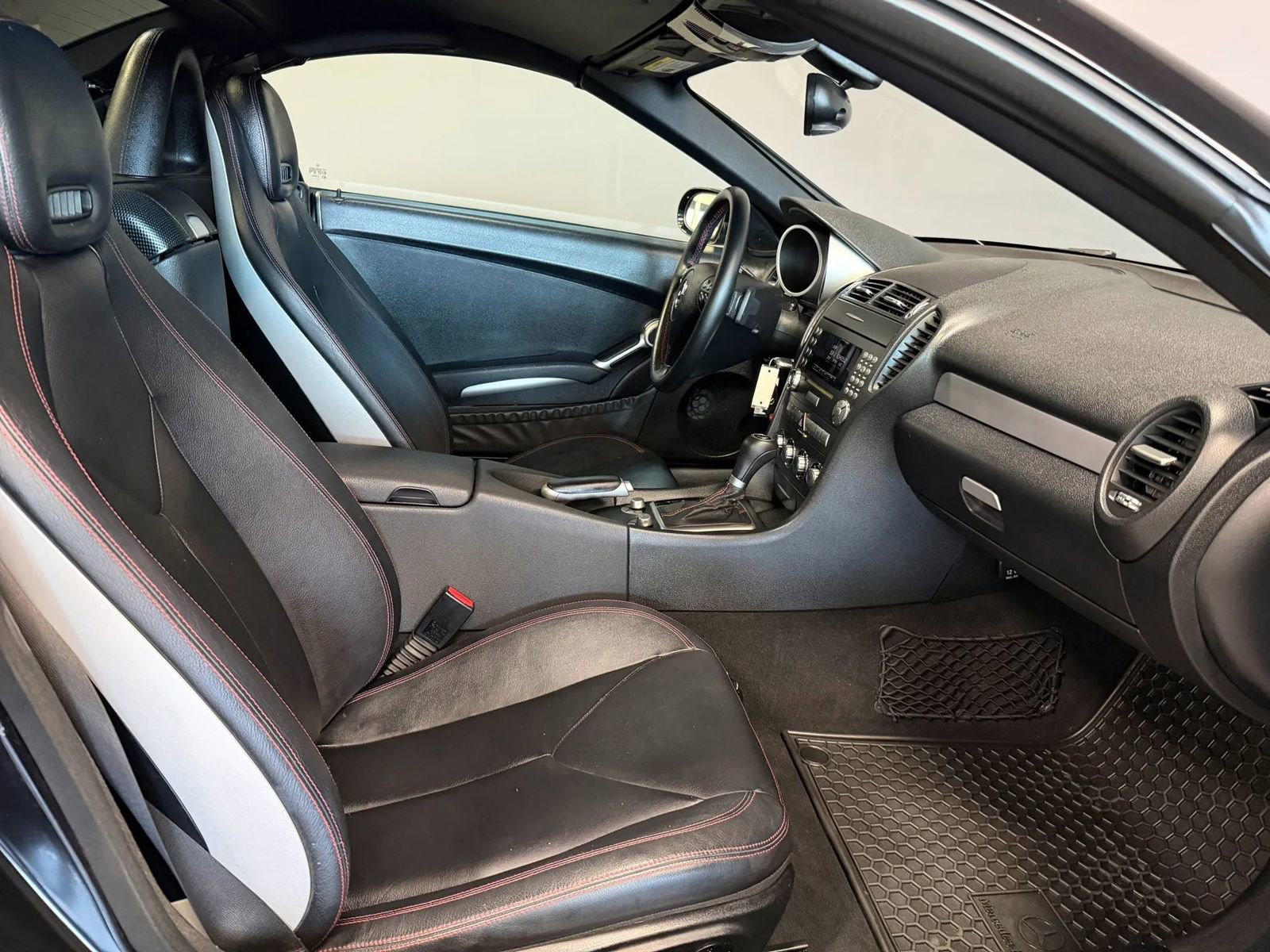 Used 2008 Mercedes-Benz SLK 280 image 17