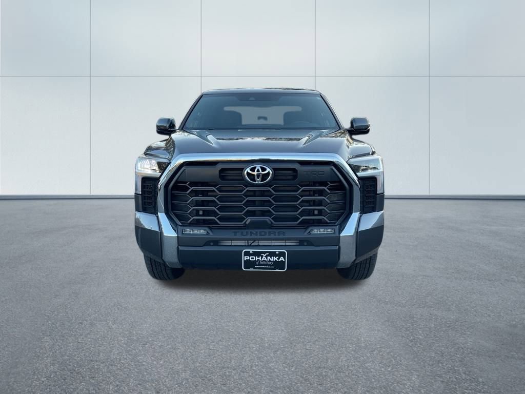 Used 2025 Toyota Tundra SR5 image 3