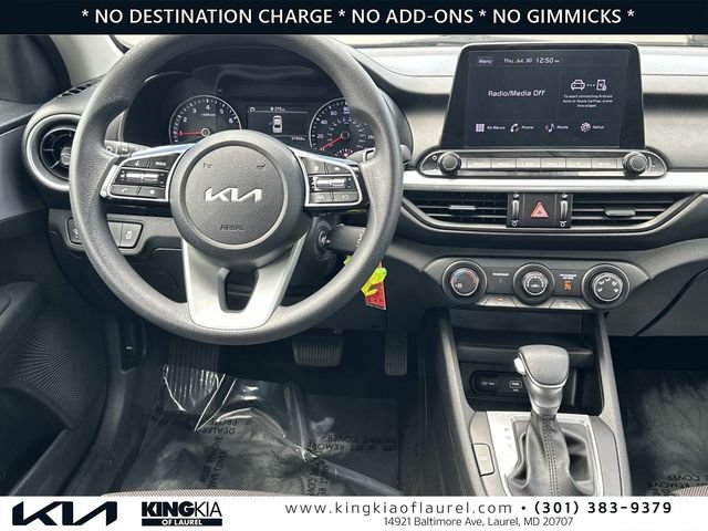 Used 2024 Kia Forte LXS FWD image 2