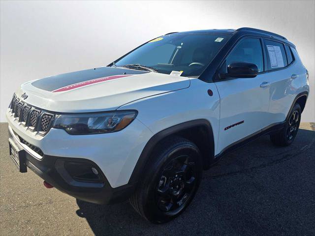 Used 2023 Jeep Compass Trailhawk image 7