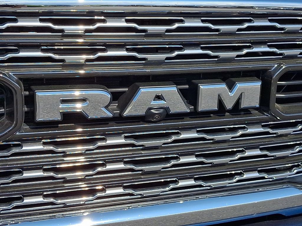 Used 2024 RAM 3500 Limited AWD/4WD image 39